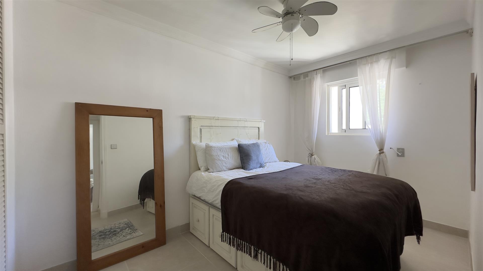 Image of Apartment - 1 Bedrooms - 1 Bathrooms for Sale in Portland House-Gibraltar, Image 4